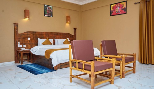 Executive Room, River View