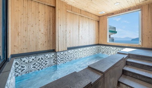 Basic Room, 2 Bedrooms (PoolVilla101)