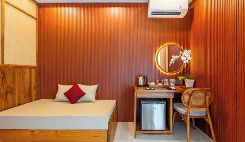 Deluxe Suite, Pool View