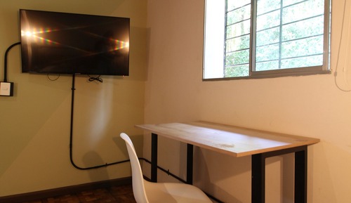 Economy Apartment (FRN104)