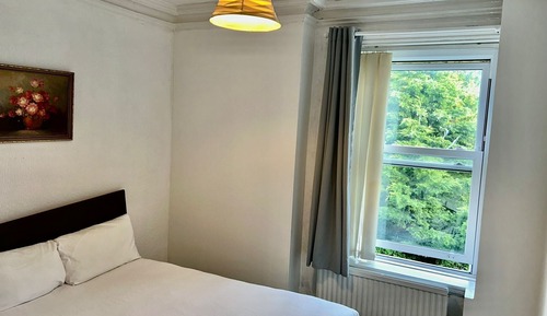 Standard Double Room, Ensuite