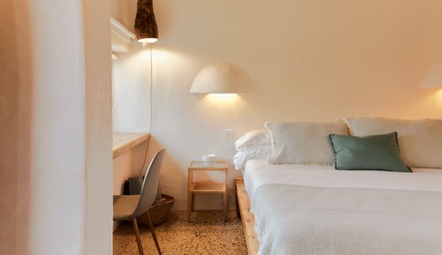 Deluxe Room, 1 King Bed, Sea View