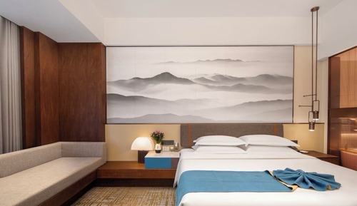 Executive Studio Suite