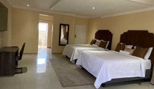 Deluxe Double or Twin Room, Garden View