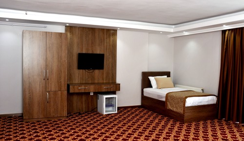 Economy Double or Twin Room, City View