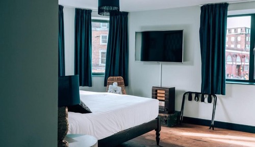 Comfort Double or Twin Room, City View