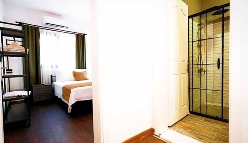 Classic Room, 1 King Bed