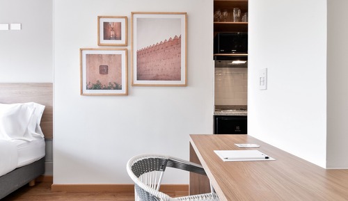 Apartment (604)