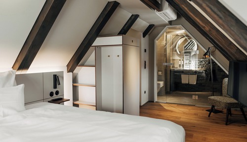 Junior Suite, Balcony, River View