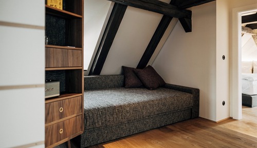 Deluxe Suite, River View