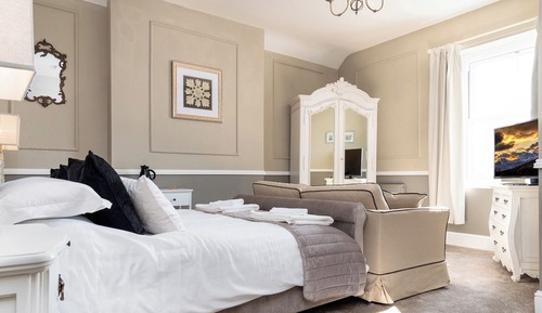 Superior Room, Mountain View