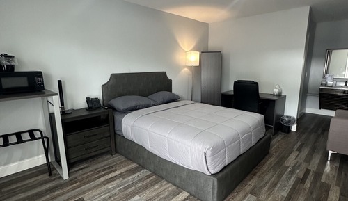 Standard Single Room, Mobility Accessible, Non Smoking