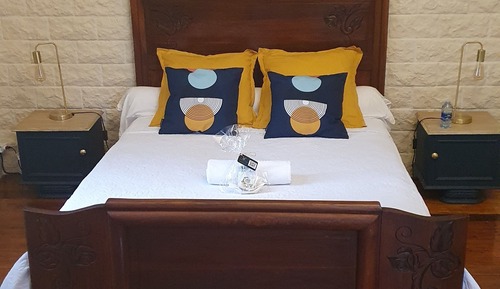 Comfort Room, Garden View