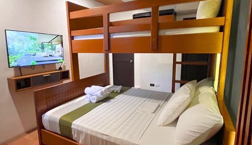 Deluxe Room, 1 Bedroom, Non Smoking, Private Bathroom