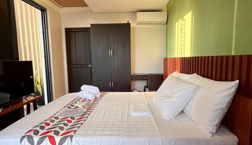 Premier Room, Non Smoking, Private Bathroom