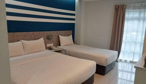 Deluxe Triple Room, Multiple Beds