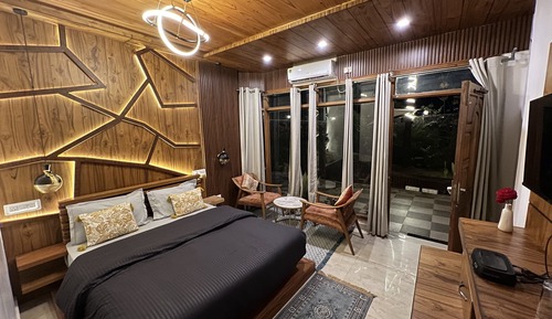 Luxury Room