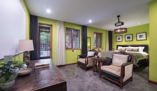 Classic Room, 1 King Bed, Courtyard View, Ground Floor