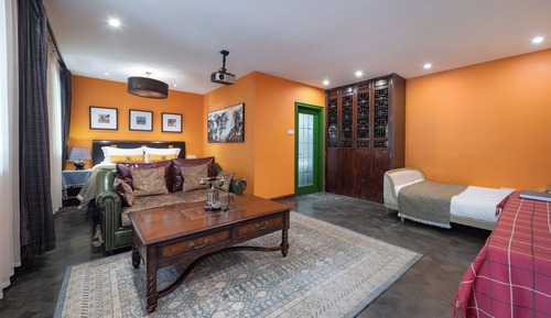 Family Room, Multiple Beds, Courtyard View, Courtyard Area