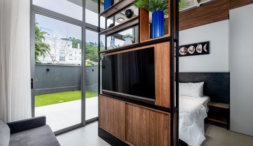 Basic Apartment