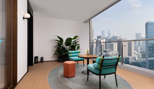 Panoramic Single Room