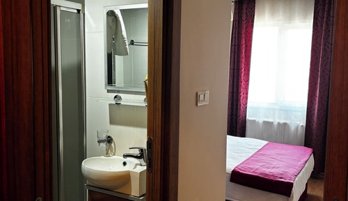 Standard Room, 1 Double Bed