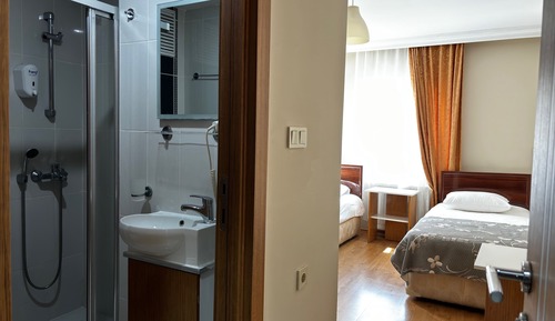 Twin Room, 2 Twin Beds