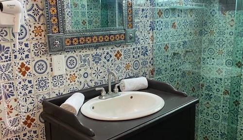 Deluxe Single Room, Garden View