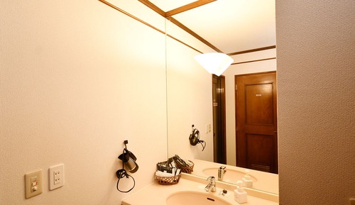 Basic Twin Room