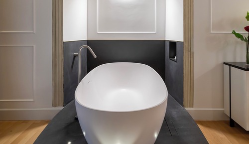 Signature Suite (Borgognona)