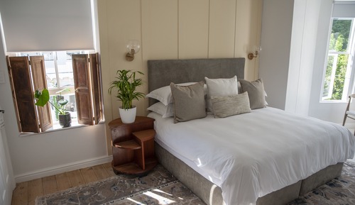Superior Room - Silverthorn