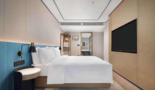 Deluxe Suite, 1 King Bed