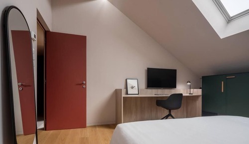 Exclusive Apartment, 2 bedrooms (Corso di Porta Romana 101)