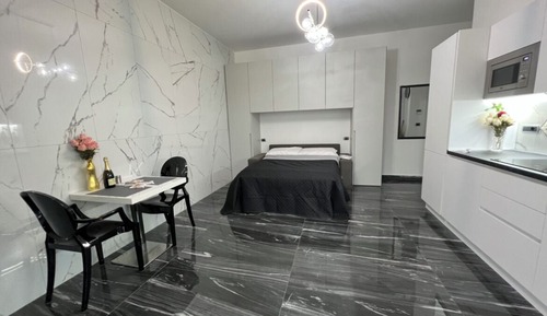 Studio (Interno 11)