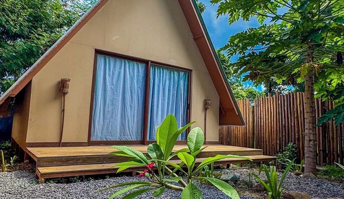 Exclusive Cabin