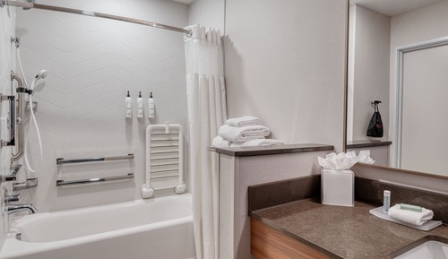 Standard Room, 2 Queen Beds (Mobility/Hearing Accessible, Tub)
