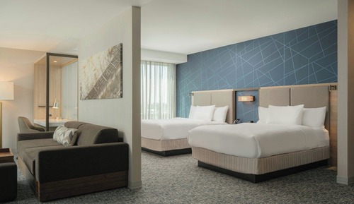 Suite, Multiple Beds, Non Smoking, Corner (Mobility/Hearing Accessible, Tub)