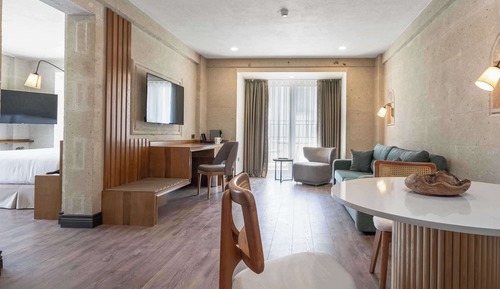 Suite With Terrace