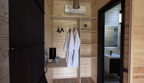 Basic Cabin