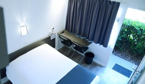 Classic Single Room