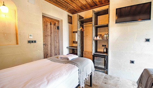 Deluxe Twin Room with BALCONY