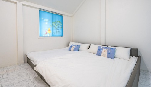 Basic Room, 1 Bedroom (Woodvalley Kids1)