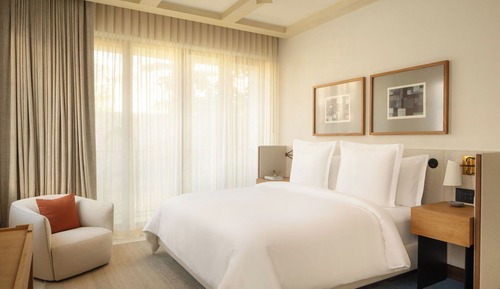 Room, 5 Bedrooms, Oceanfront (Residence)