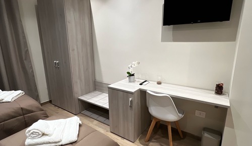 Comfort Double or Twin Room, Private Bathroom, City View