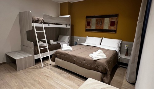 Family Quadruple Room, Courtyard View