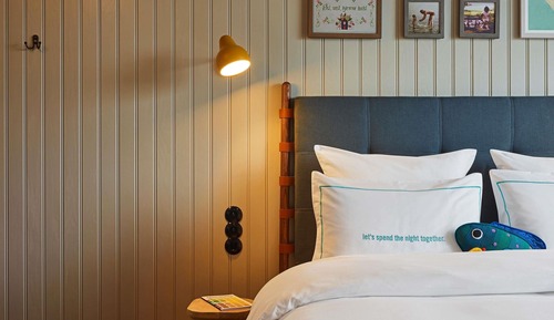 Large with Opera View