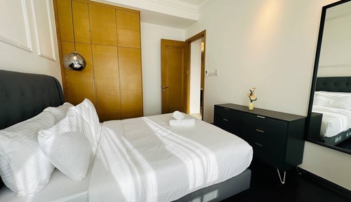 Club Apartment