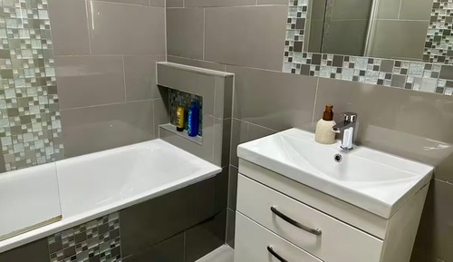 Deluxe Studio, Ensuite, City View