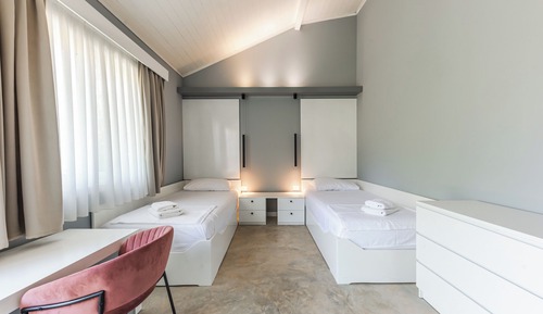 Premium Room