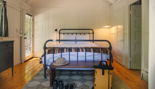 Bungalow, 1 Queen Bed, Kitchenette